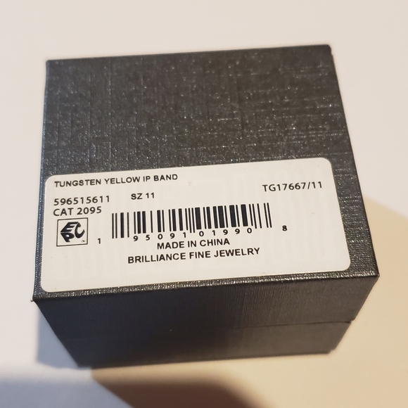 New Brilliance fine jewelry Tungsten yellow IP band size 11 - Picture 5 of 9